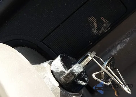 1990 Ford Tempo Gl z USA, uszkodzony, nr VIN 1FAPP36X6LK231774